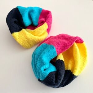 💥5/$15 Lot of 2 Kids Circle Scarves